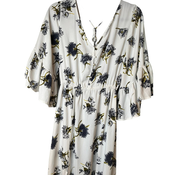 Women’s Anama White With Floral Print Maxi Dress With Bells Sleeves - Picture 4 of 12